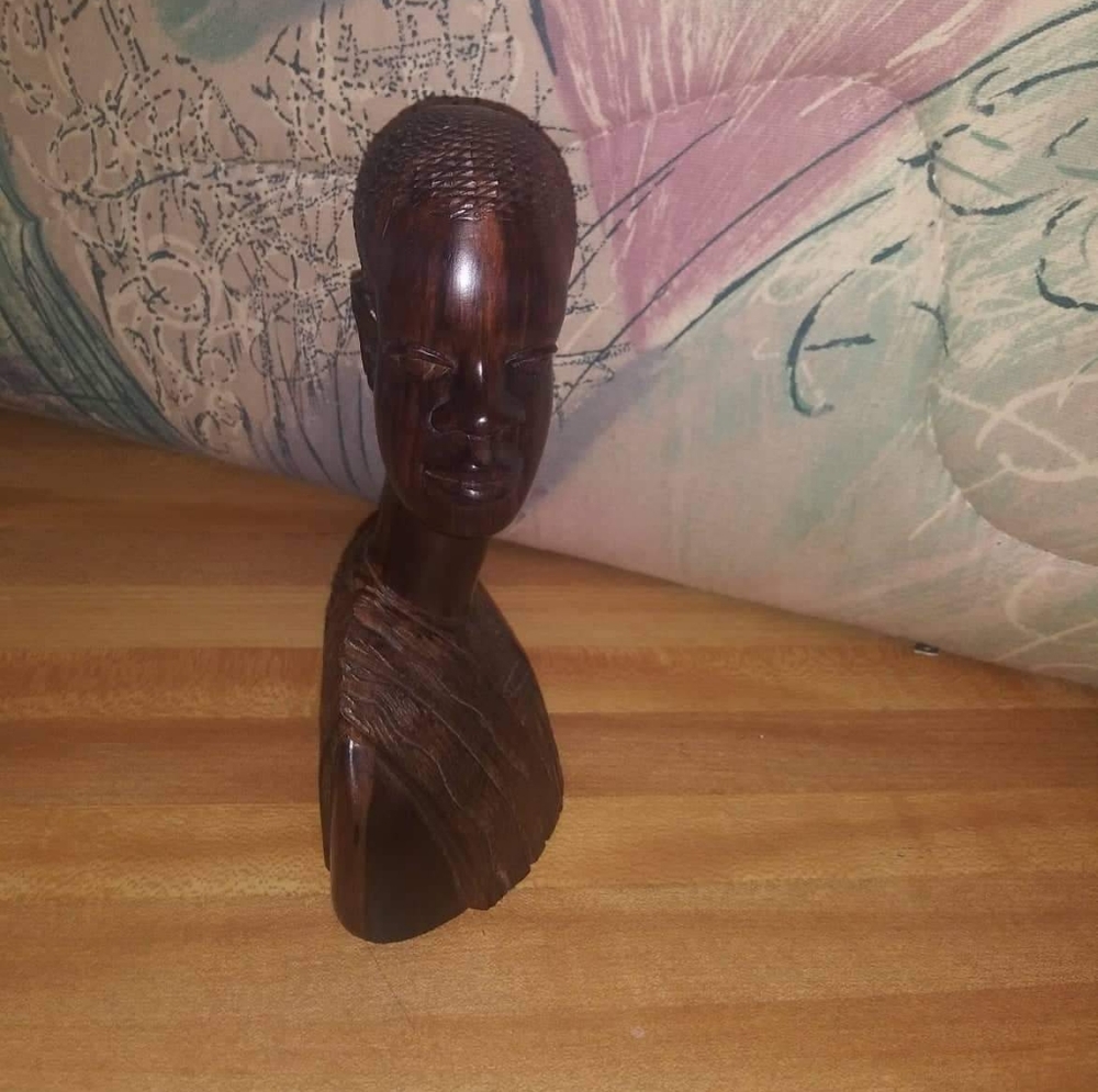 Vintage Hand Carved Wooden African Head Bust Figur